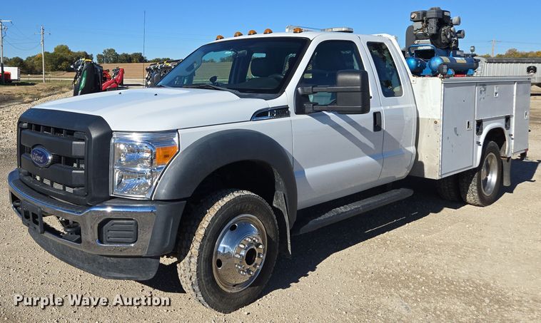 image for item EE7851 2011 Ford F450 Super Duty XLT SuperCab utility / service truck