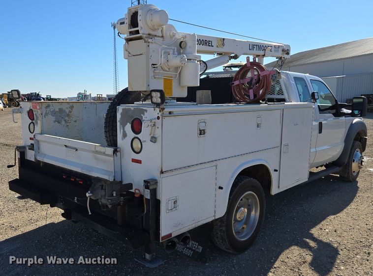 image for item EE7851 2011 Ford F450 Super Duty XLT SuperCab utility / service truck