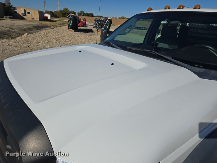 image for item EE7851 2011 Ford F450 Super Duty XLT SuperCab utility / service truck