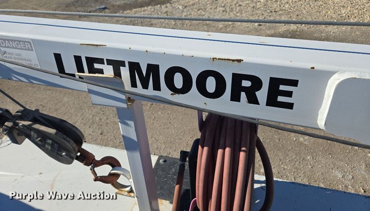 image for item EE7851 2011 Ford F450 Super Duty XLT SuperCab utility / service truck