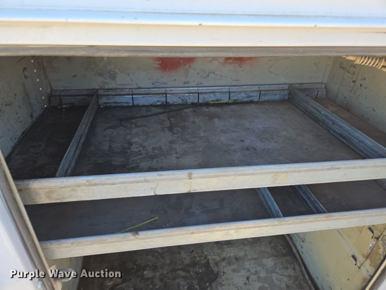 image for item EE7851 2011 Ford F450 Super Duty XLT SuperCab utility / service truck