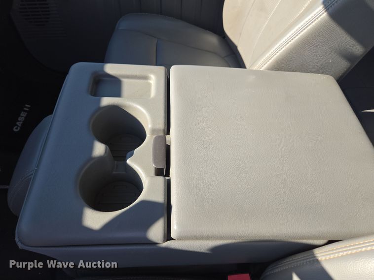 image for item EE7851 2011 Ford F450 Super Duty XLT SuperCab utility / service truck