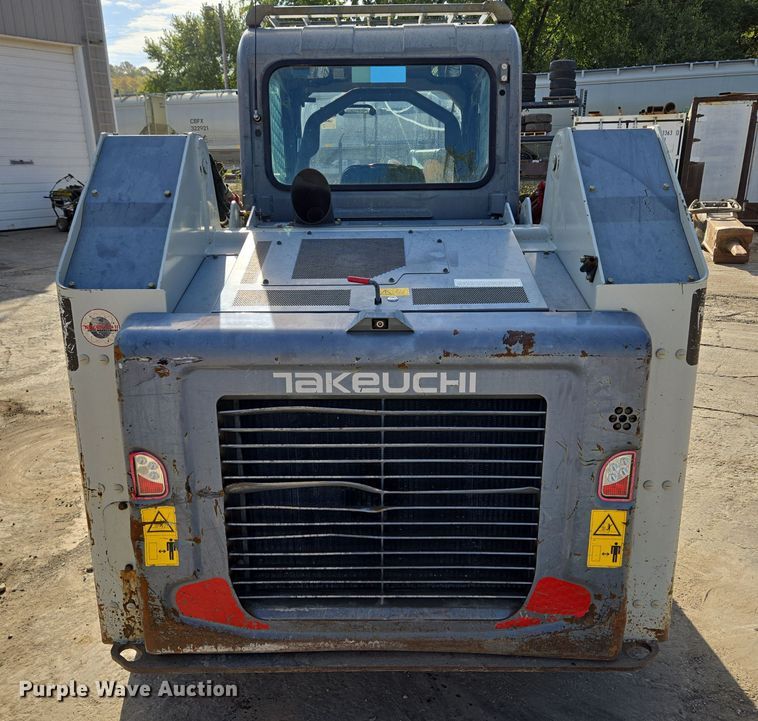 image for item EE8617 2018 Takeuchi TL12R-2 tracked skid steer loader