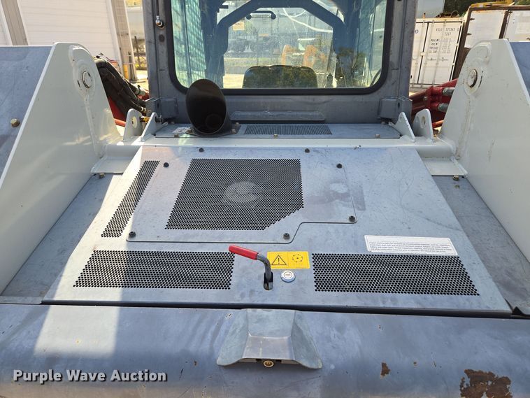 image for item EE8617 2018 Takeuchi TL12R-2 tracked skid steer loader