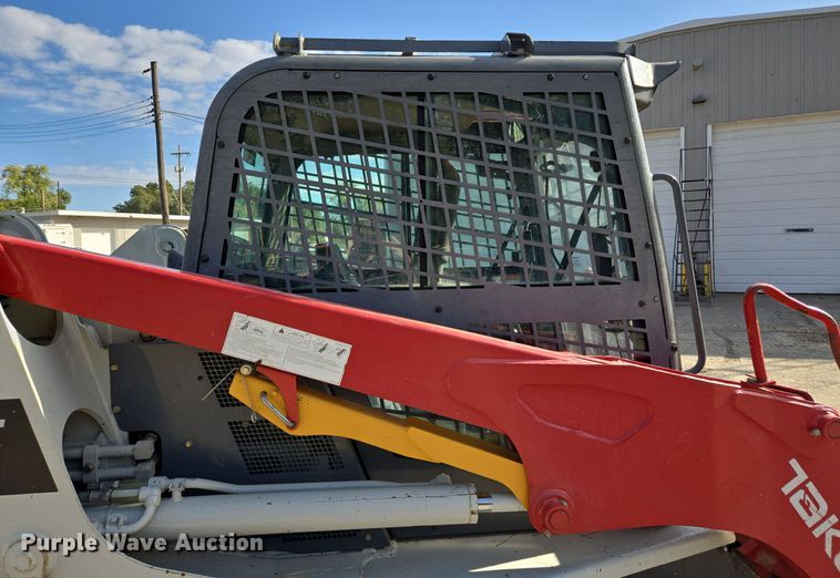 image for item EE8617 2018 Takeuchi TL12R-2 tracked skid steer loader