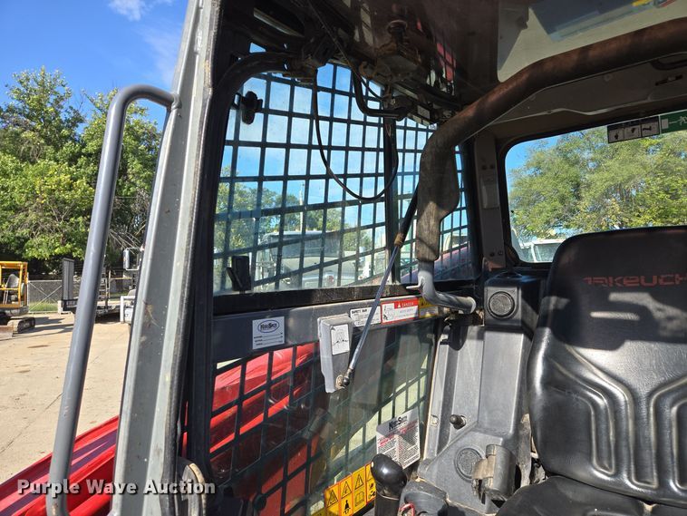 image for item EE8617 2018 Takeuchi TL12R-2 tracked skid steer loader