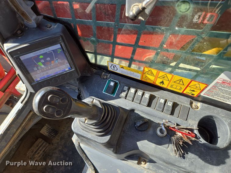 image for item EE8617 2018 Takeuchi TL12R-2 tracked skid steer loader