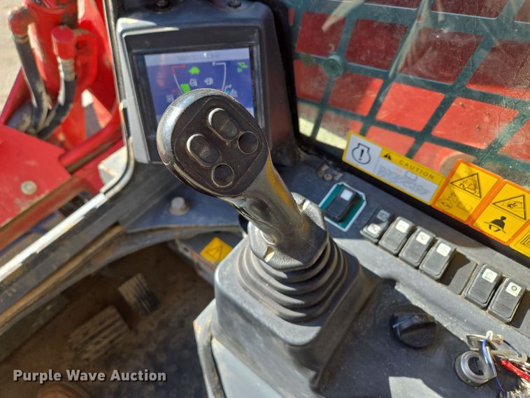 image for item EE8617 2018 Takeuchi TL12R-2 tracked skid steer loader