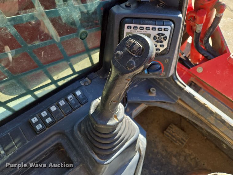 image for item EE8617 2018 Takeuchi TL12R-2 tracked skid steer loader