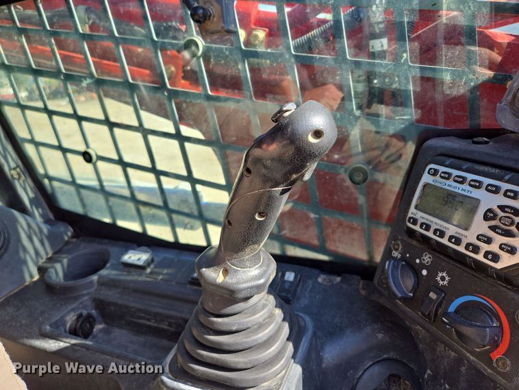 image for item EE8617 2018 Takeuchi TL12R-2 tracked skid steer loader