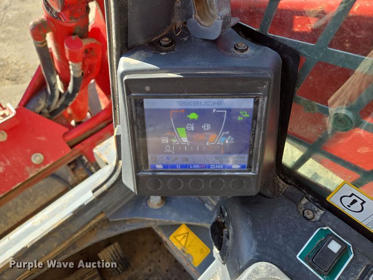 image for item EE8617 2018 Takeuchi TL12R-2 tracked skid steer loader