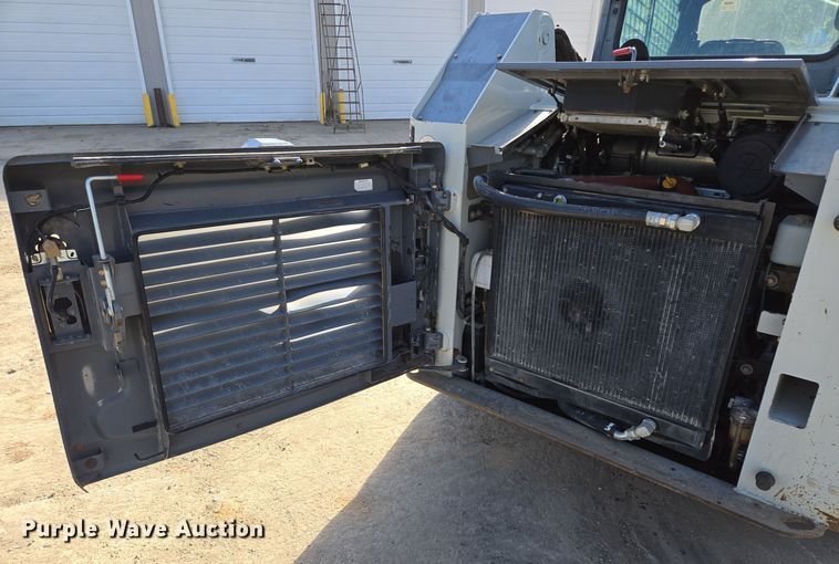 image for item EE8617 2018 Takeuchi TL12R-2 tracked skid steer loader