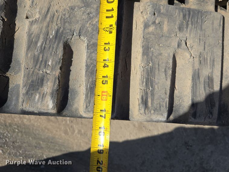 image for item EE8617 2018 Takeuchi TL12R-2 tracked skid steer loader