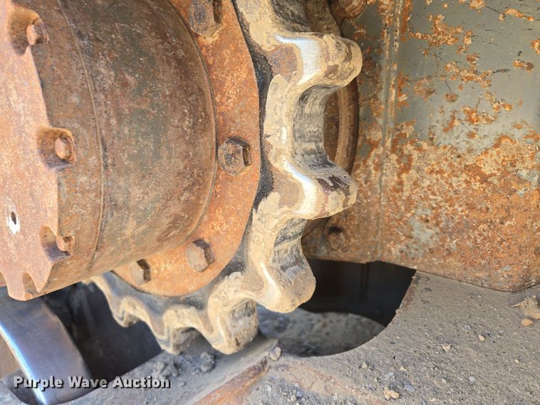 image for item EE8617 2018 Takeuchi TL12R-2 tracked skid steer loader