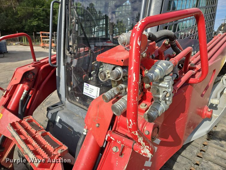 image for item EE8618 2017 Takeuchi TL12R-2 tracked skid steer loader