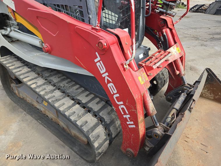 image for item EE8618 2017 Takeuchi TL12R-2 tracked skid steer loader