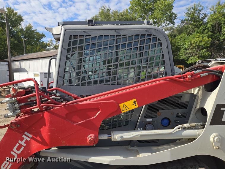 image for item EE8618 2017 Takeuchi TL12R-2 tracked skid steer loader