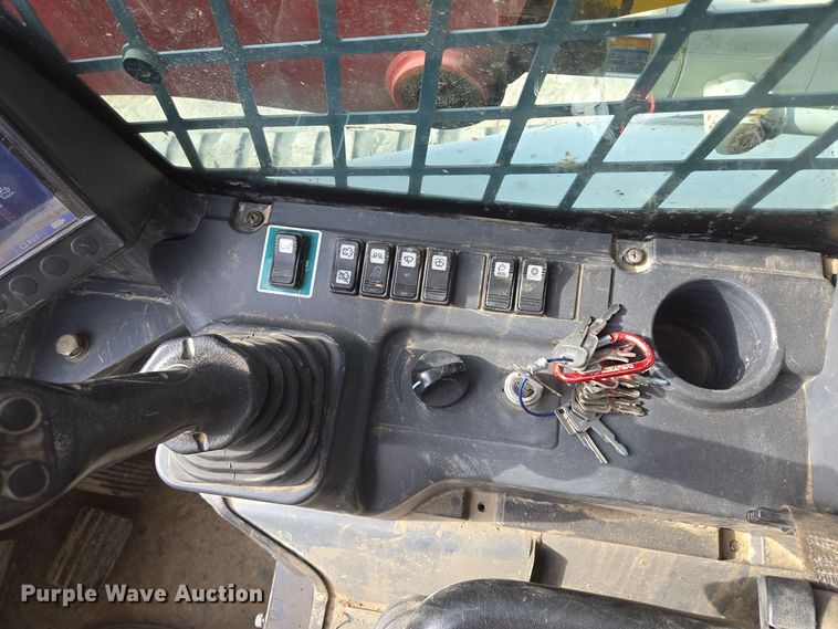 image for item EE8618 2017 Takeuchi TL12R-2 tracked skid steer loader