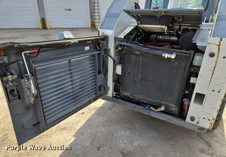 image for item EE8618 2017 Takeuchi TL12R-2 tracked skid steer loader