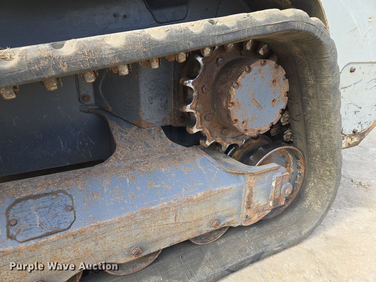 image for item EE8618 2017 Takeuchi TL12R-2 tracked skid steer loader