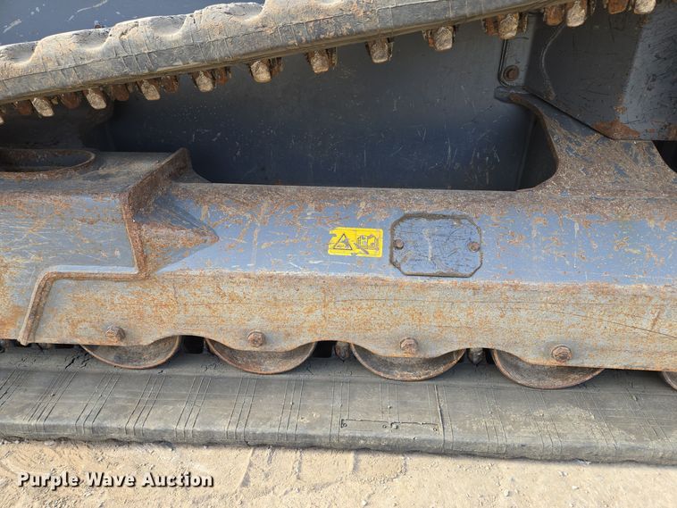 image for item EE8618 2017 Takeuchi TL12R-2 tracked skid steer loader