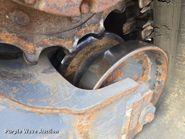 image for item EE8618 2017 Takeuchi TL12R-2 tracked skid steer loader