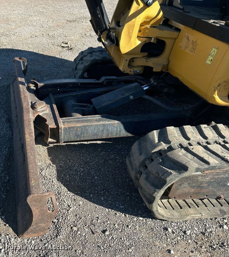 image for item EG1156 2014 Caterpillar  304E CR excavator