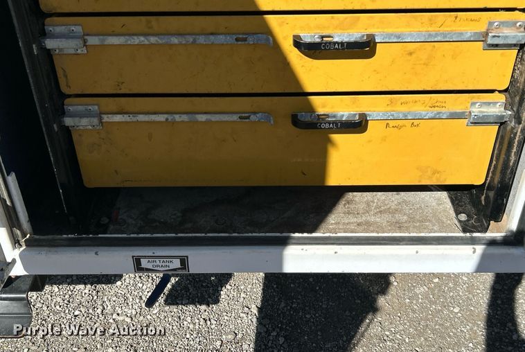 image for item EG1163 2018 Dodge Ram 5500HD utility / service truck