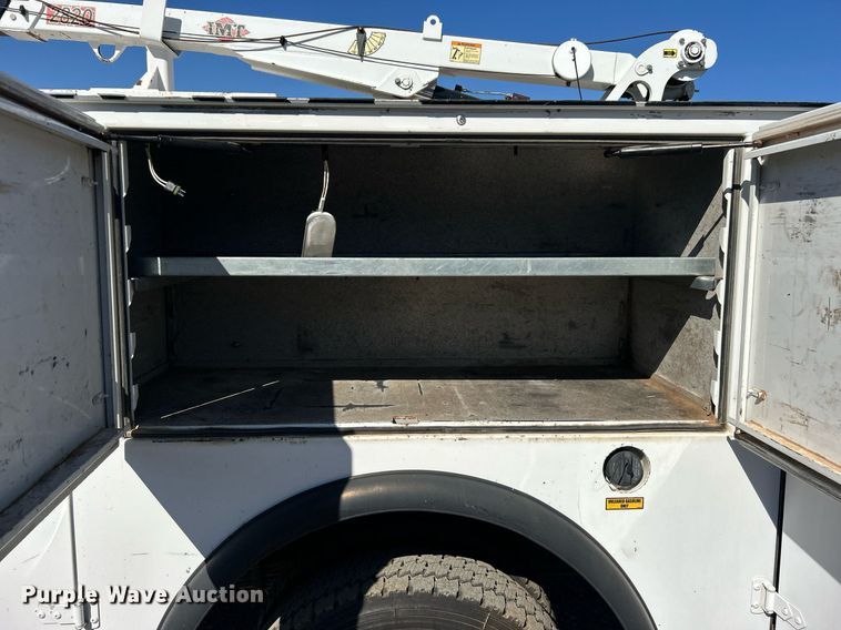 image for item EG1163 2018 Dodge Ram 5500HD utility / service truck