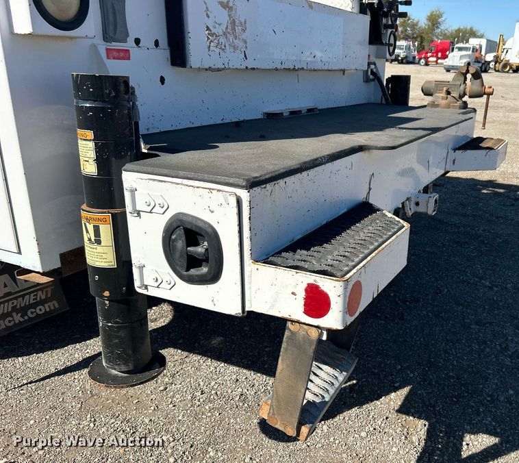 image for item EG1163 2018 Dodge Ram 5500HD utility / service truck