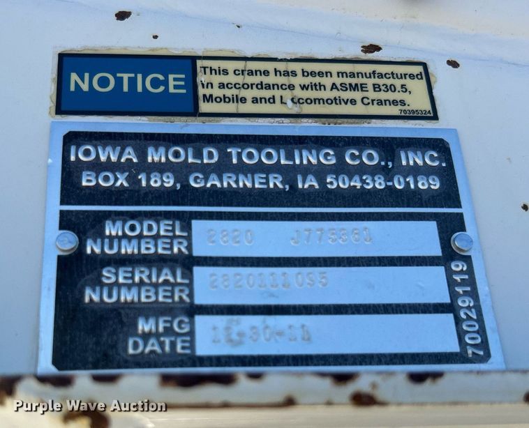 image for item EG1163 2018 Dodge Ram 5500HD utility / service truck