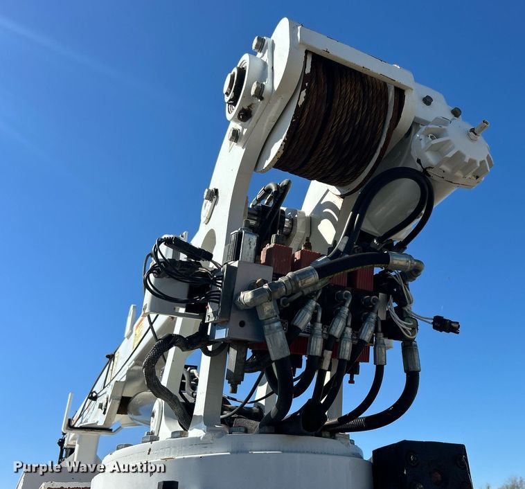 image for item EG1163 2018 Dodge Ram 5500HD utility / service truck