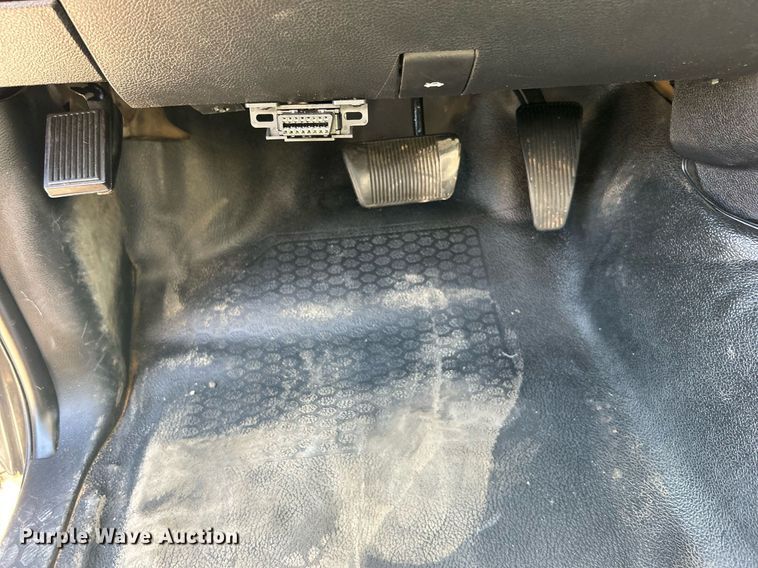 image for item EG1163 2018 Dodge Ram 5500HD utility / service truck