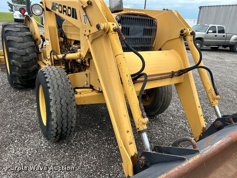 image for item EG1591 Ford 345D landscape tractor