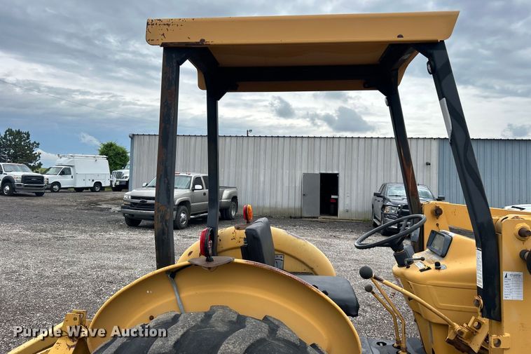 image for item EG1591 Ford 345D landscape tractor
