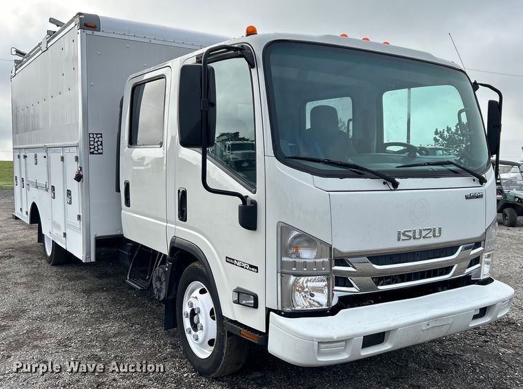 image for item EG1594 2017 Isuzu NPR HD Crew Cab utility / service truck