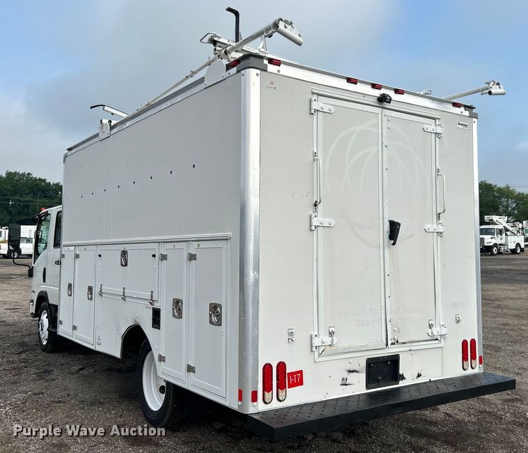 image for item EG1594 2017 Isuzu NPR HD Crew Cab utility / service truck