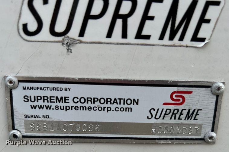 image for item EG1594 2017 Isuzu NPR HD Crew Cab utility / service truck