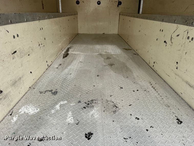 image for item EG1594 2017 Isuzu NPR HD Crew Cab utility / service truck