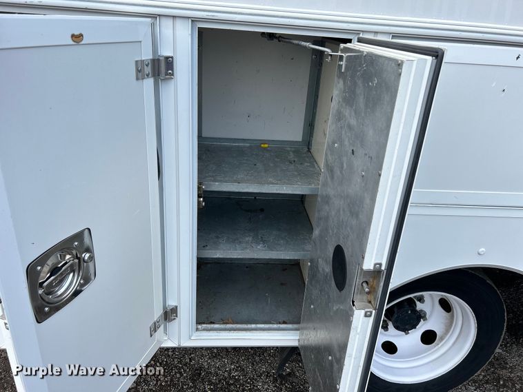 image for item EG1594 2017 Isuzu NPR HD Crew Cab utility / service truck