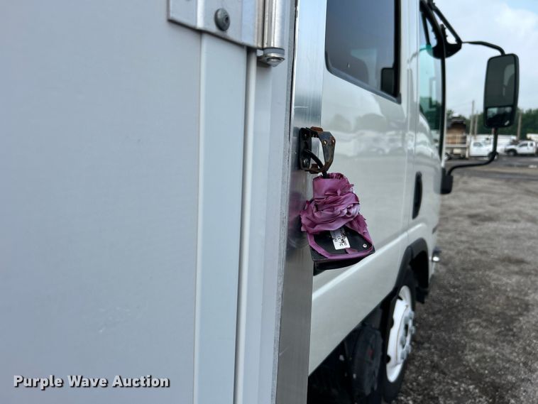 image for item EG1594 2017 Isuzu NPR HD Crew Cab utility / service truck