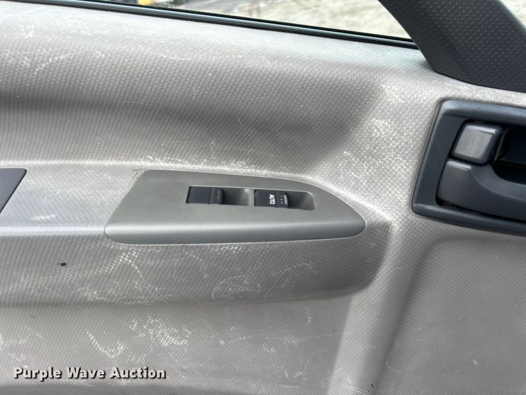 image for item EG1594 2017 Isuzu NPR HD Crew Cab utility / service truck