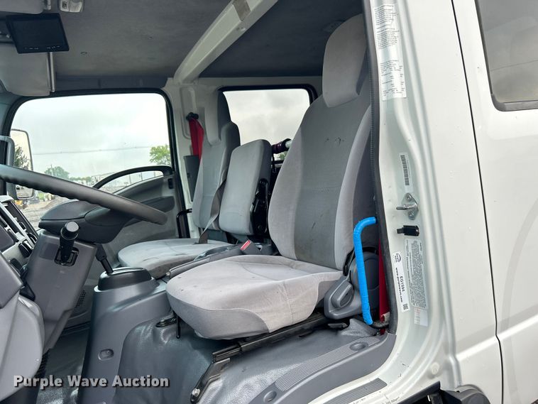 image for item EG1594 2017 Isuzu NPR HD Crew Cab utility / service truck