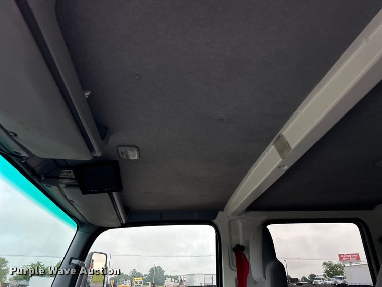 image for item EG1594 2017 Isuzu NPR HD Crew Cab utility / service truck