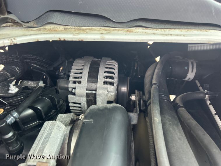 image for item EG1594 2017 Isuzu NPR HD Crew Cab utility / service truck