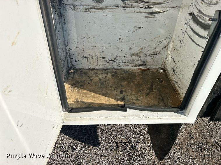 image for item EG2172 2012 Ford F450 Super Duty  bucket truck