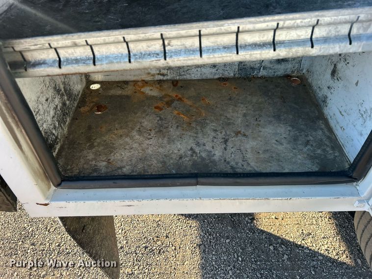 image for item EG2172 2012 Ford F450 Super Duty  bucket truck