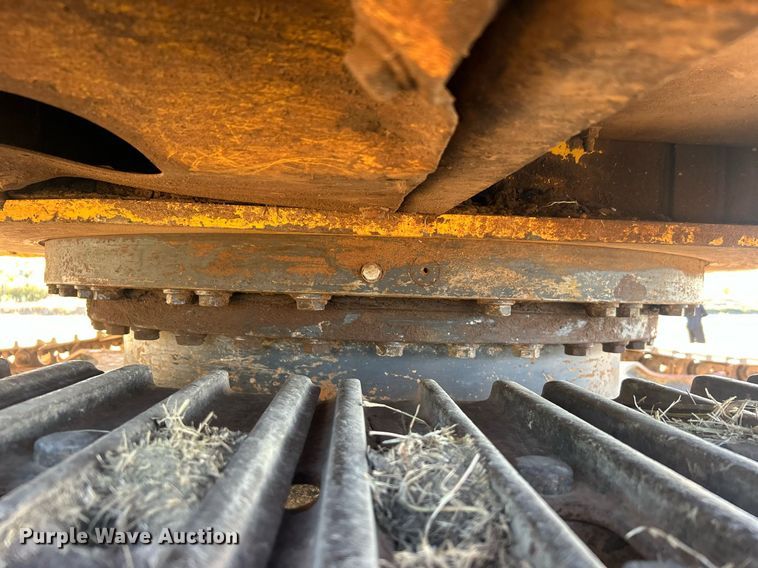 image for item EG2180 2010 Komatsu  PC160LC-8 excavator