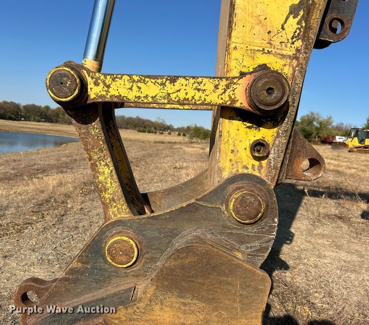 image for item EG2180 2010 Komatsu  PC160LC-8 excavator