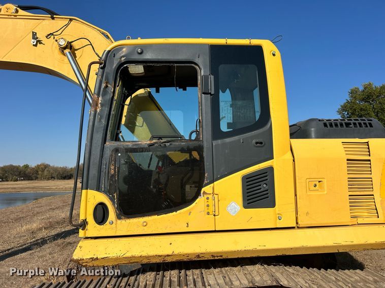 image for item EG2180 2010 Komatsu  PC160LC-8 excavator